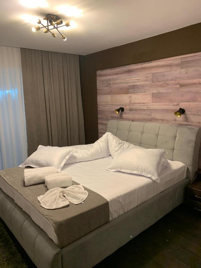Doftana Apartaments Teşila Eksteriør billede